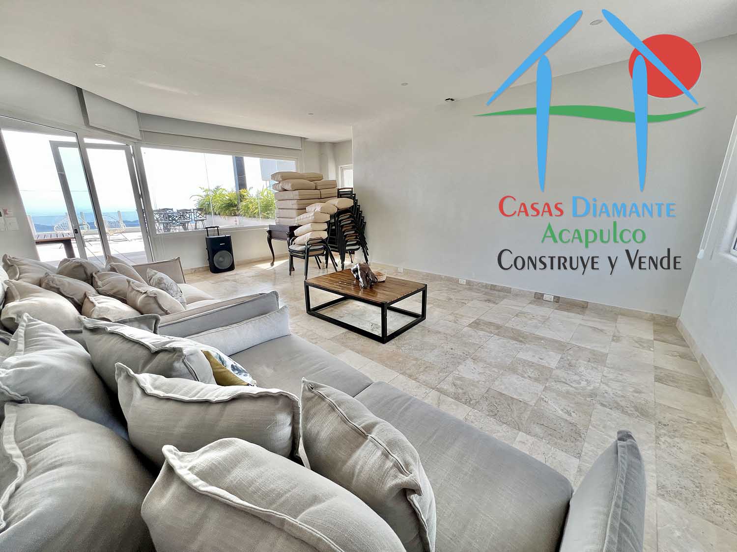 La Cima Tres Aguas PH 2 - Family Room 1